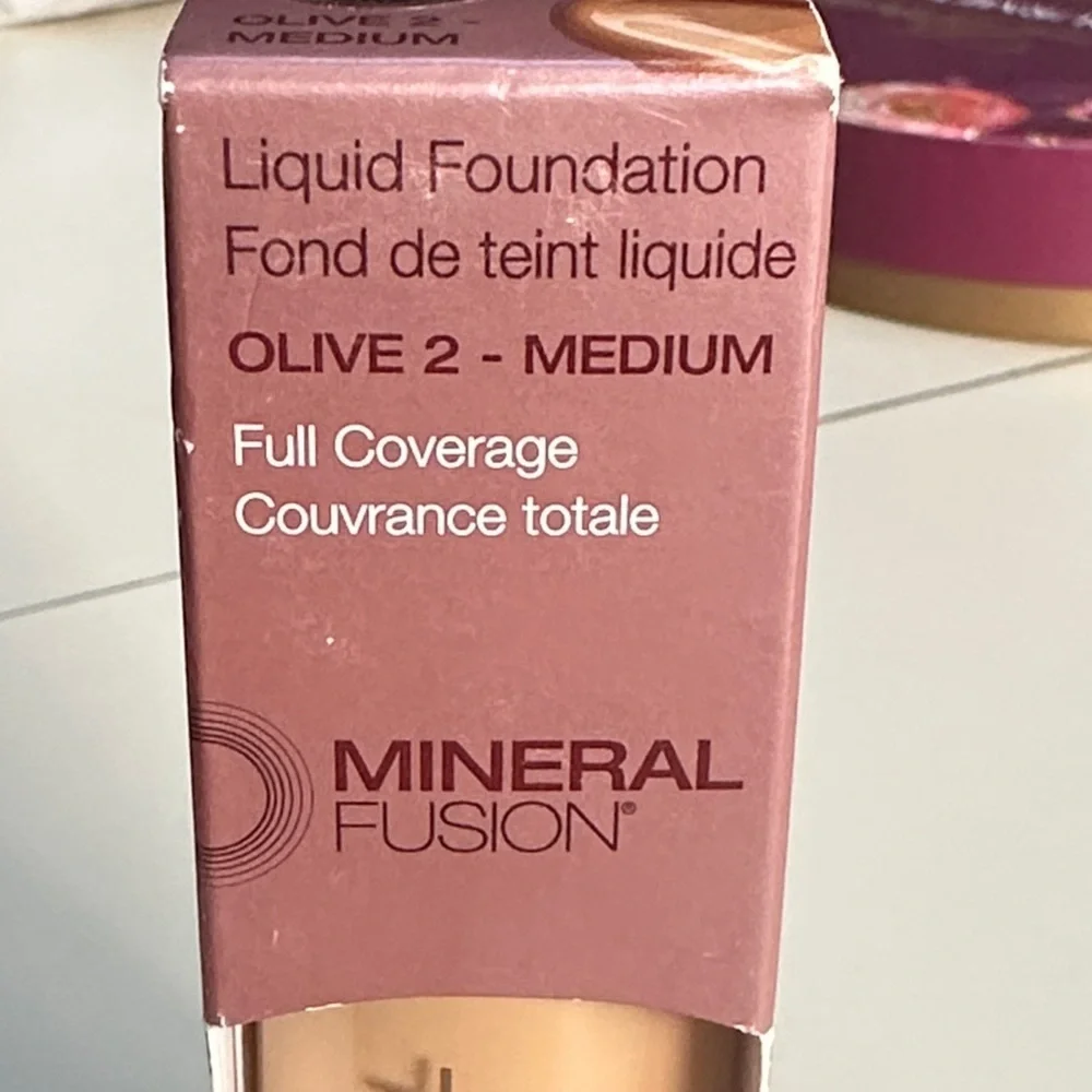 Mineral Fusion brand new